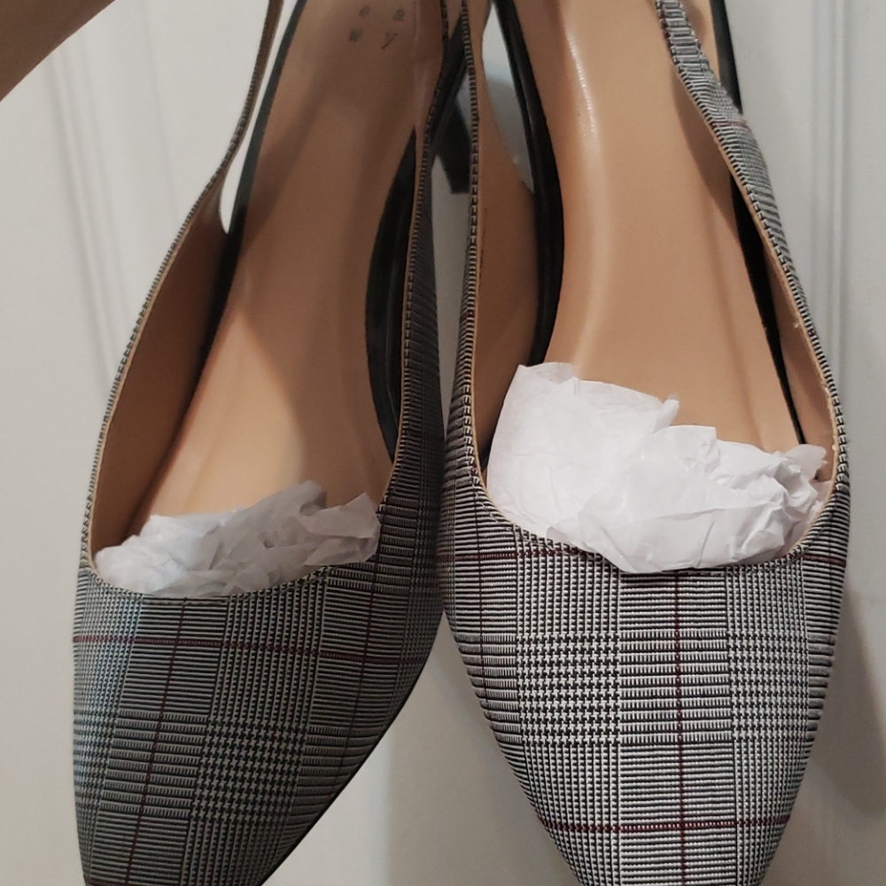 a.n.d ea wy Chunky Gray heels - Picture 4 of 9